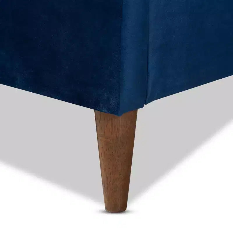 Lit plateforme grand lit bleu marine design mi-century, pieds effilés, revêtement en velours