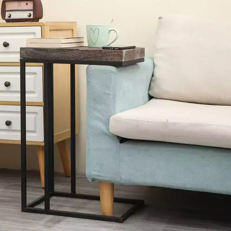 Table d'appoint en forme de C, style décontracté, avec cadre en métal marron rustique, à glisser sous le canapé, pour les collations.