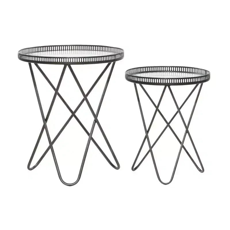 Tables d'appoint industrielles en métal gris