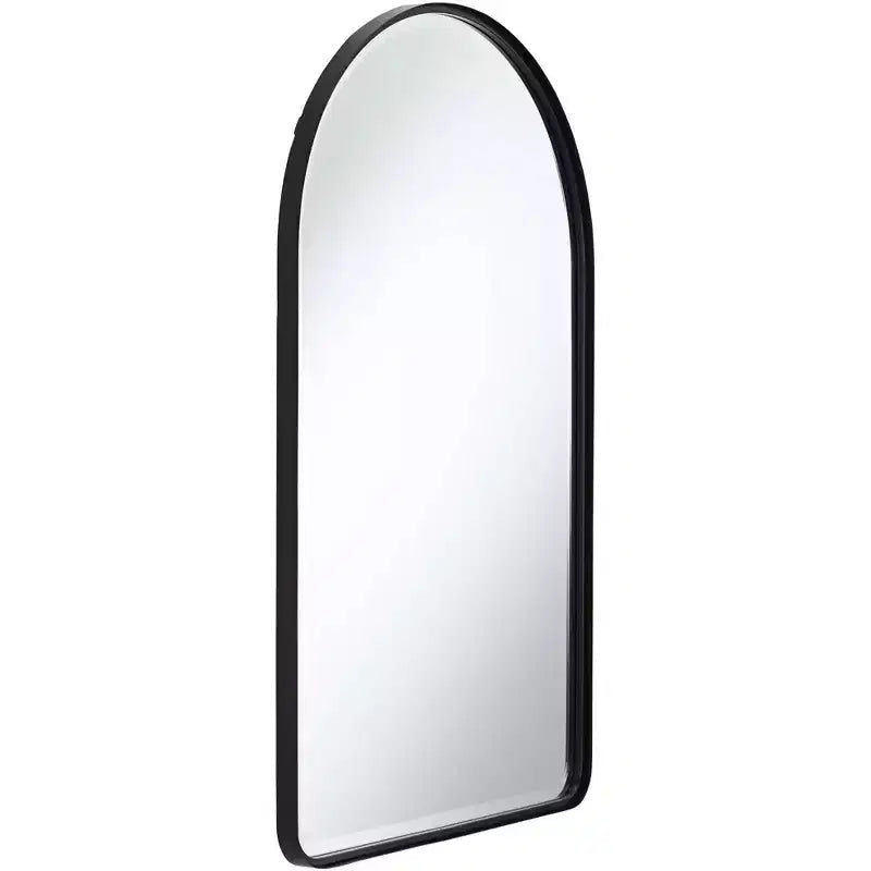 Miroir mural décoratif à dessus arqué, biseauté, cadre en métal noir mat et moderne