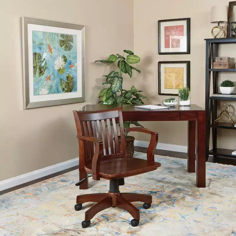 Chaise de luxe en bois
