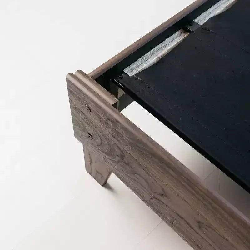 Support central renforcé pour lit plateforme